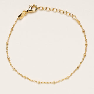 Bracciale in argento 925 con catena sottile e piccoli dettagli decorativi minimal design