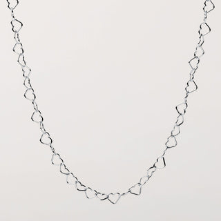 Collana in argento 925 con catena di cuori minimal design romantico