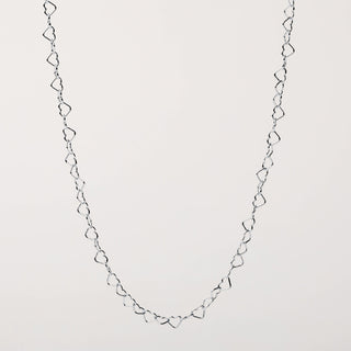 Collana in argento 925 con catena di cuori minimal design romantico