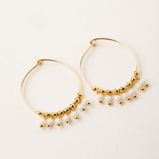 Orecchini a cerchio 2 cm in argento 925 placcato oro con pendenti decorativi in Agata Bianca