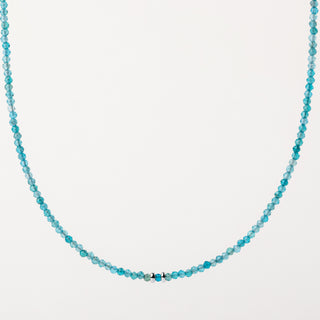 Collana in argento 925 placcato oro con pietre naturali di apatite sfaccettate