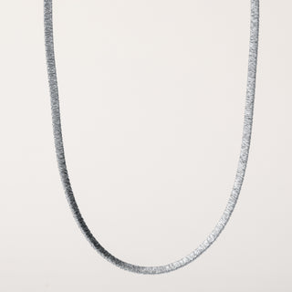 Collana statement semirigida Argento donna effetto seta 38+3 cm