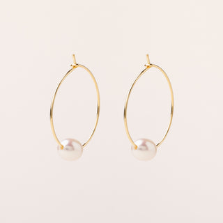 Orecchini cerchio con perla d'acqua dolce oro 2 cm