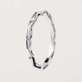 Anello Argento design organico zirconi