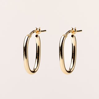 Orecchini cerchio oro classici eleganti