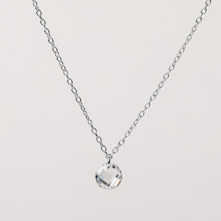 Collana in argento 925 placcato oro con zircone centrale a forma di goccia