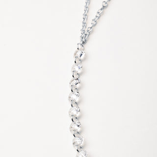 Collana a Y in argento 925 placcato rodio con zirconi pendenti centrali luminosi