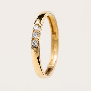 anello oro zirconi eleganti