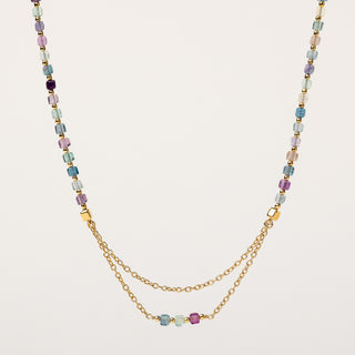 Collana lineare in argento placcato oro con cubi di fluorite.