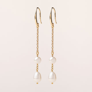 Orecchini pendenti in argento 925 placcato oro con perle d’acqua dolce a goccia e sfera
