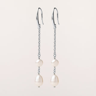 Orecchini pendenti in argento 925 placcato rodio con perle d’acqua dolce a goccia e sfera