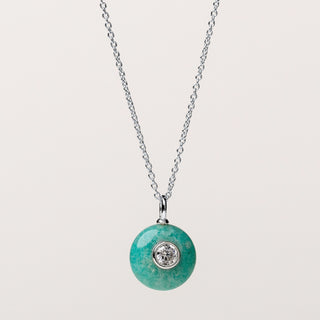 Collana in argento 925 rodiato impreziosita da pietra naturale e zircone.