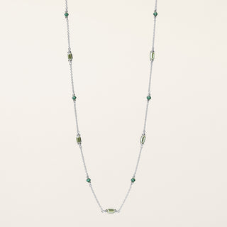 Collana in argento 925 Rodiato con cristallo verde dal design geometrico essenziale.