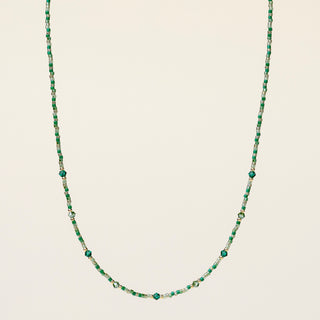 Collana in argento 925 dorato con miyuki dal design geometrico essenziale.