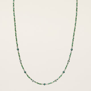 Collana in argento 925 Rodiato con miyuki dal design geometrico essenziale.