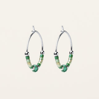 Orecchini in argento 925 Rodiato con miyuki dal design geometrico essenziale.
