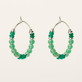 Orecchini in argento 925 Rodiato con cristallo verde dal design geometrico essenziale.