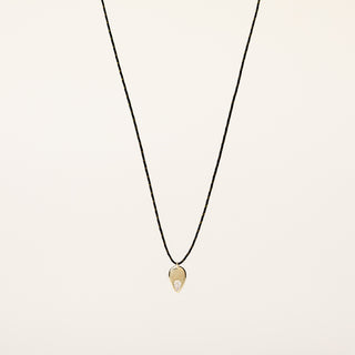 Collana filo regolabile con pendente a goccia e zircone dorato Collezione Tacto.