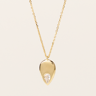 Collana catenina sottile in argento dorato con pendente a goccia e zircone.