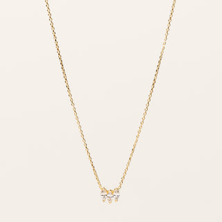 Girocollo catena in argento dorato con centrale di zirconi taglio marquise.