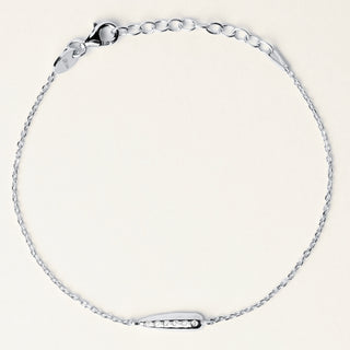 Bracciale in argento 925 Rodiato con zirconia dal design geometrico essenziale.